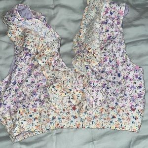 Brand New Storia floral ruffle top